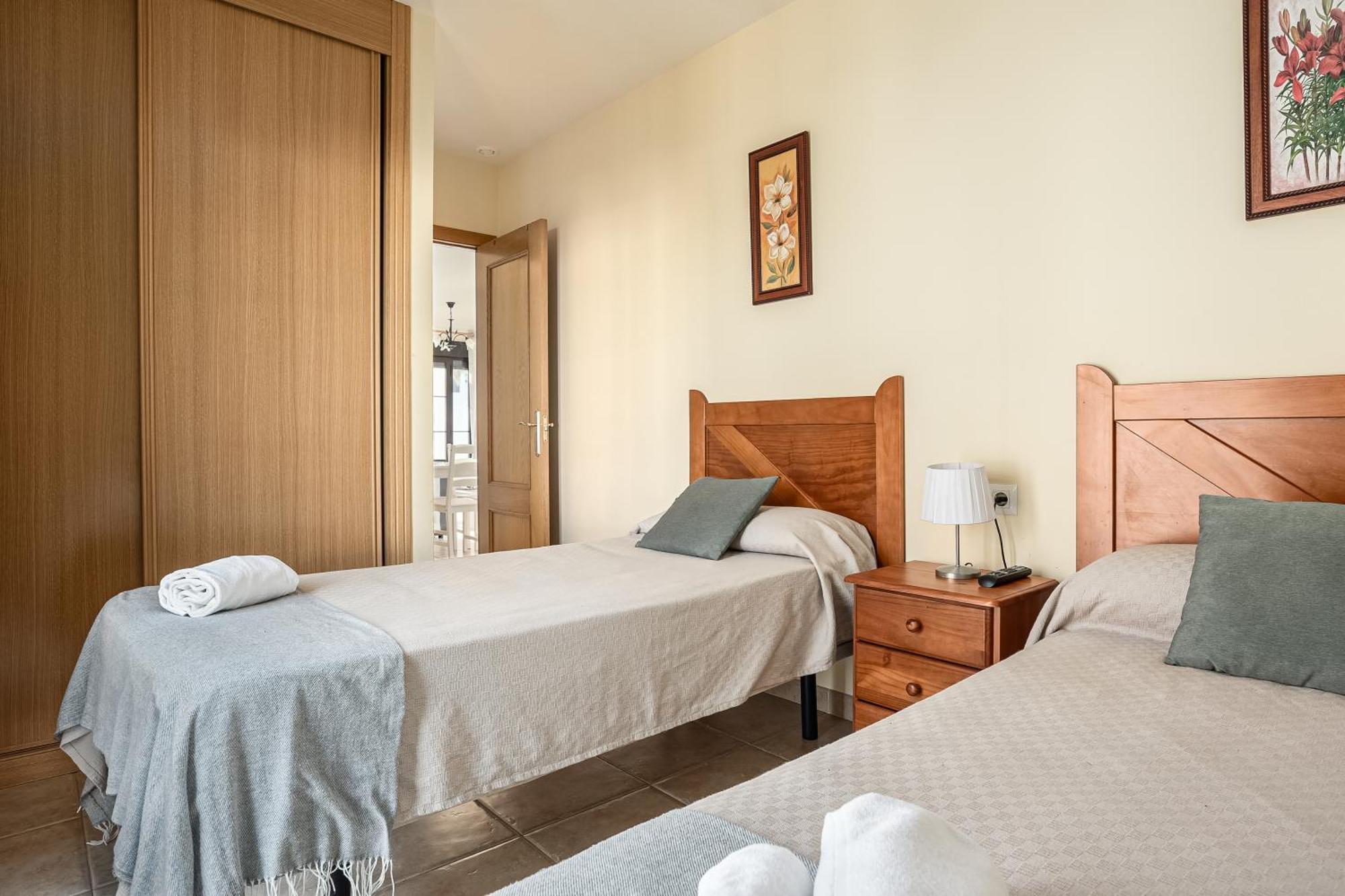 Apartamento Familiar Muy Soleado Cerca De La Playa Y Parking Incluido Chiclana de la Frontera Eksteriør bilde