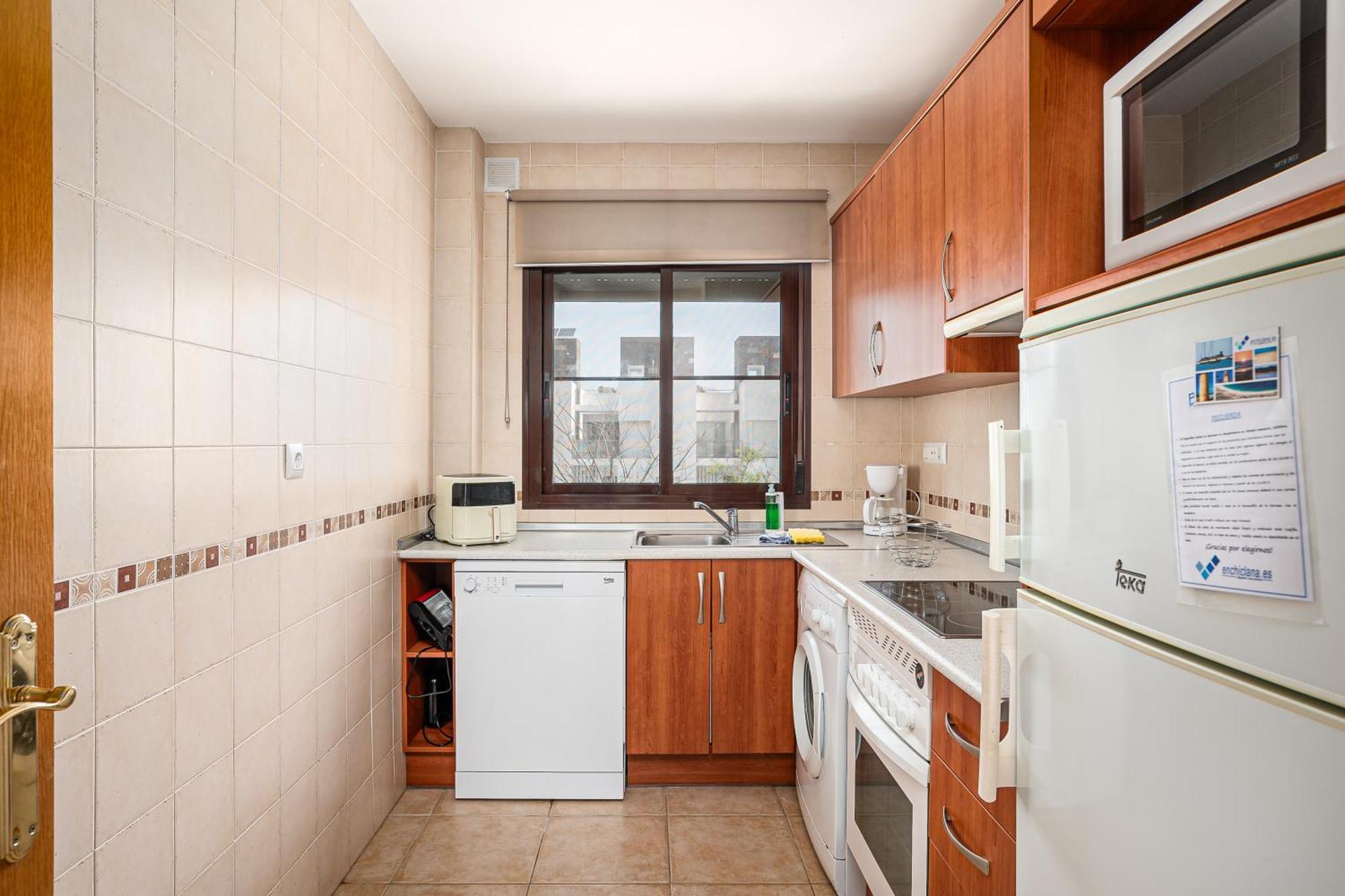 Apartamento Familiar Muy Soleado Cerca De La Playa Y Parking Incluido Chiclana de la Frontera Eksteriør bilde