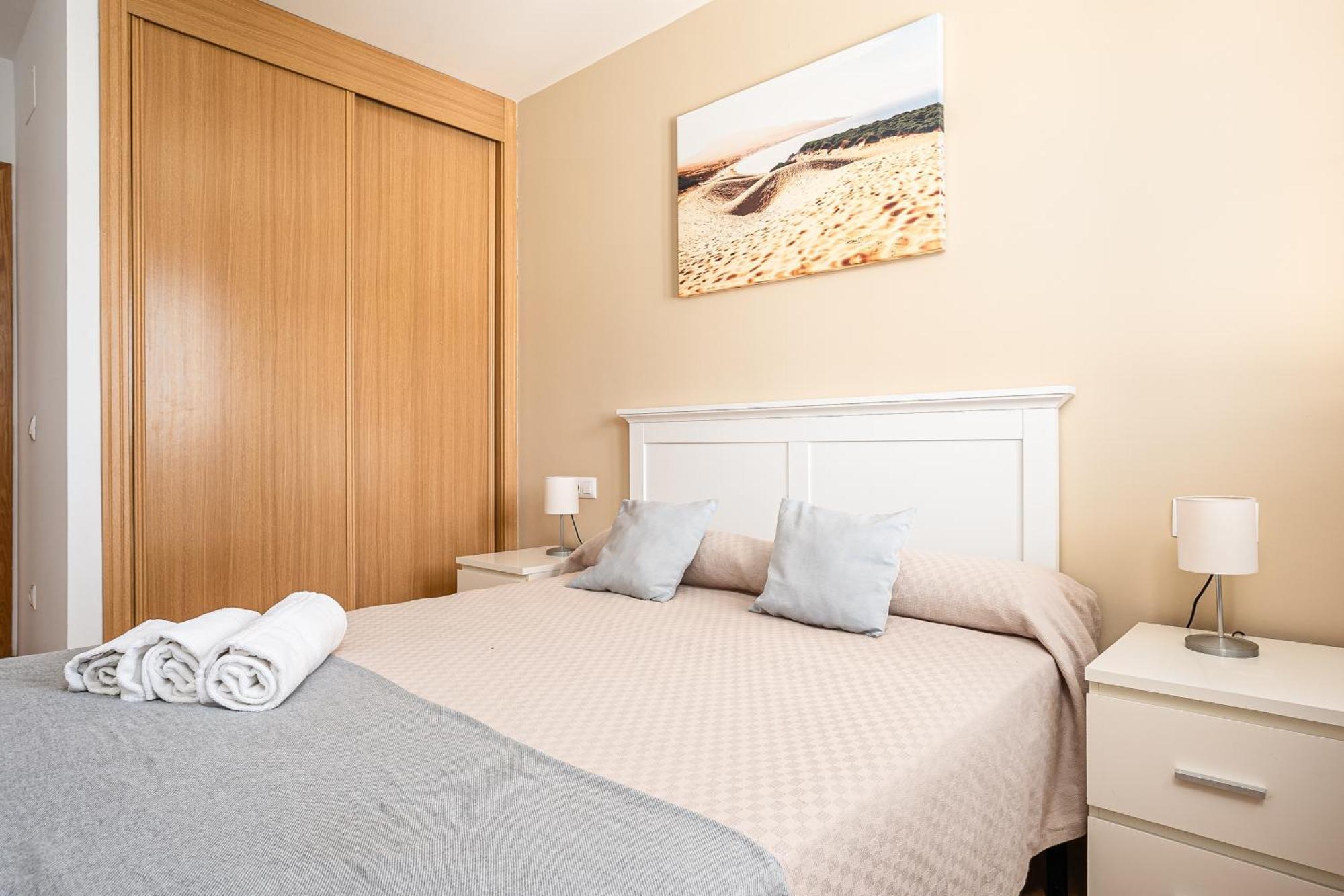 Apartamento Familiar Muy Soleado Cerca De La Playa Y Parking Incluido Chiclana de la Frontera Eksteriør bilde