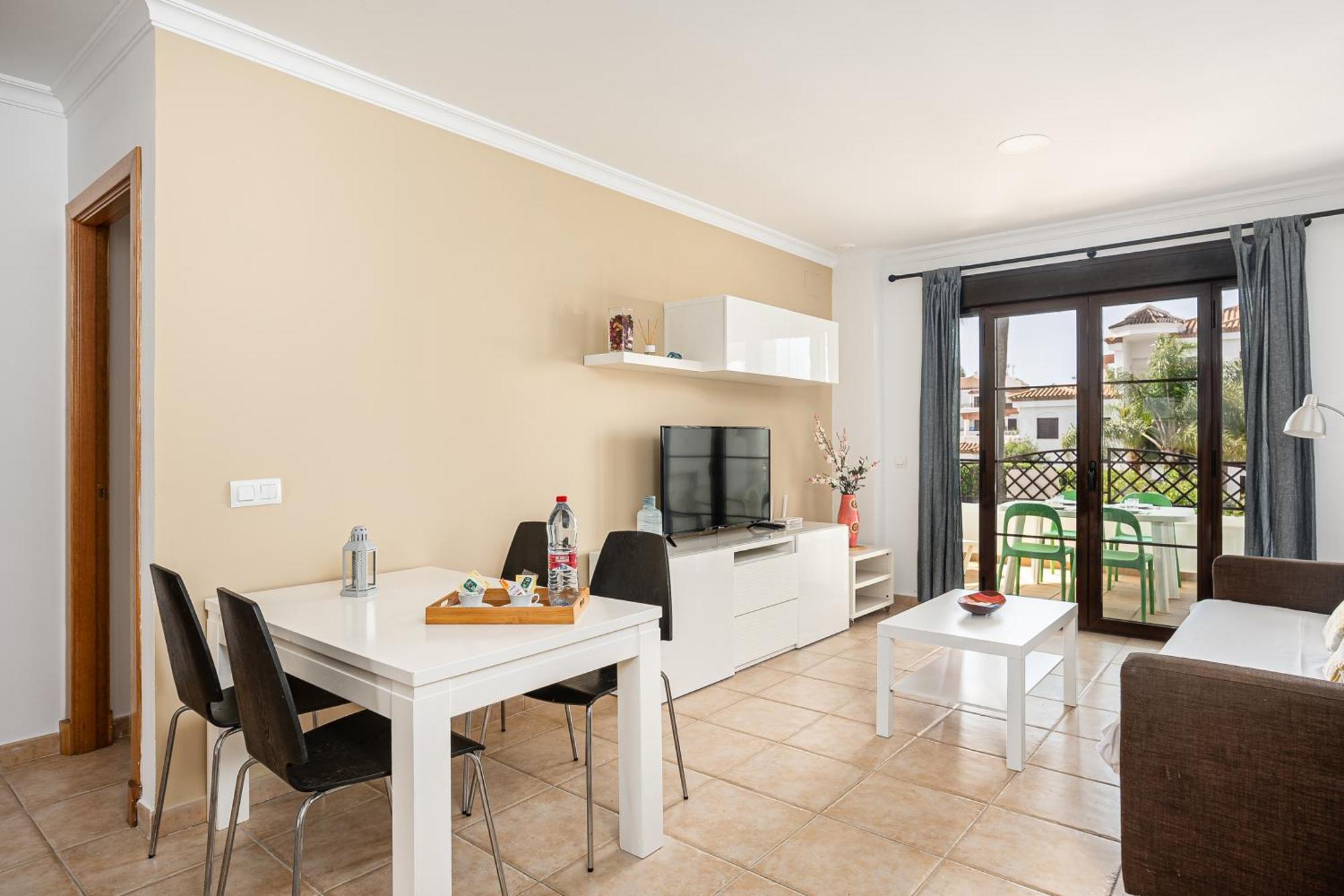 Apartamento Familiar Muy Soleado Cerca De La Playa Y Parking Incluido Chiclana de la Frontera Eksteriør bilde
